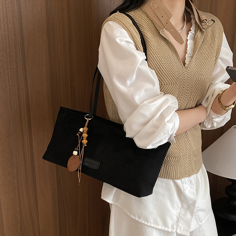 LEFTSIDE Retro Suede Shoulder  - Luxury Bags Tote ulasan dan harga